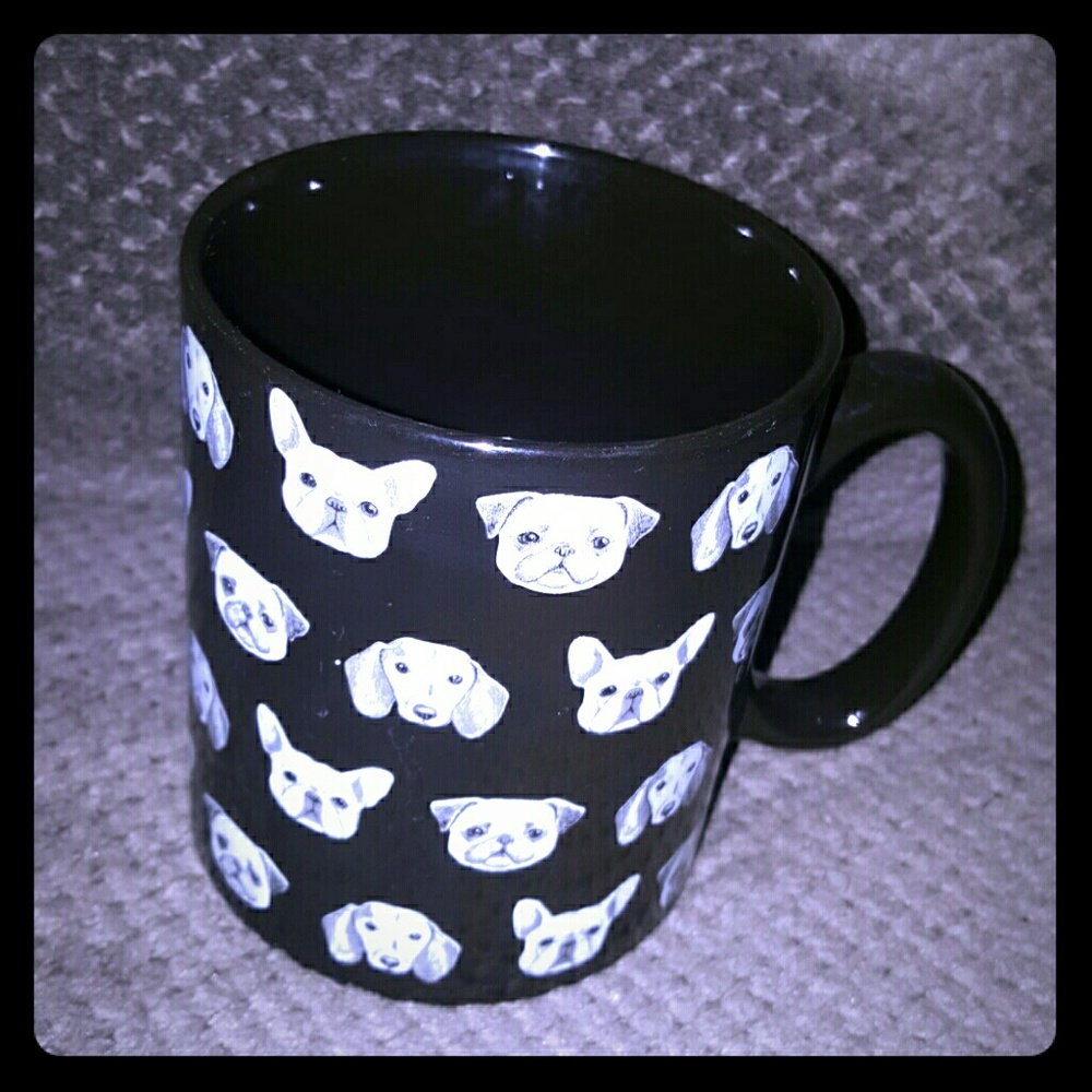 Frienchies, Pugs, Dachshunds chasing baxter mug